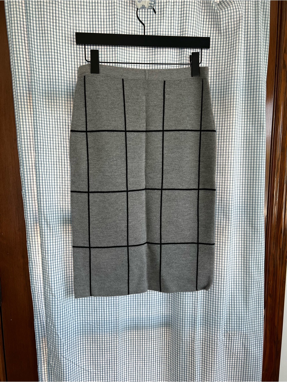 Banana Republic Gray Pencil Skirt with Black Windowpane